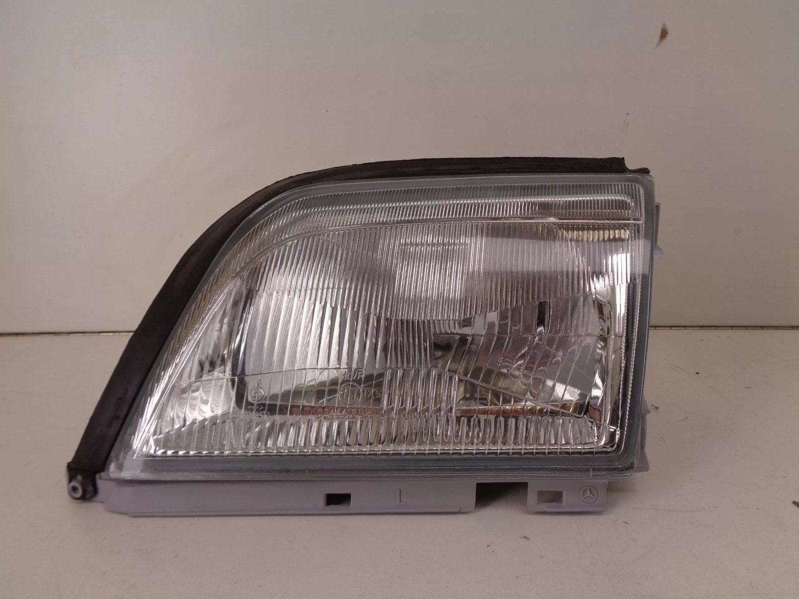 Recherché : phare pour Mercedes 300SL R129, Enlèvement ou Envoi, Utilisé