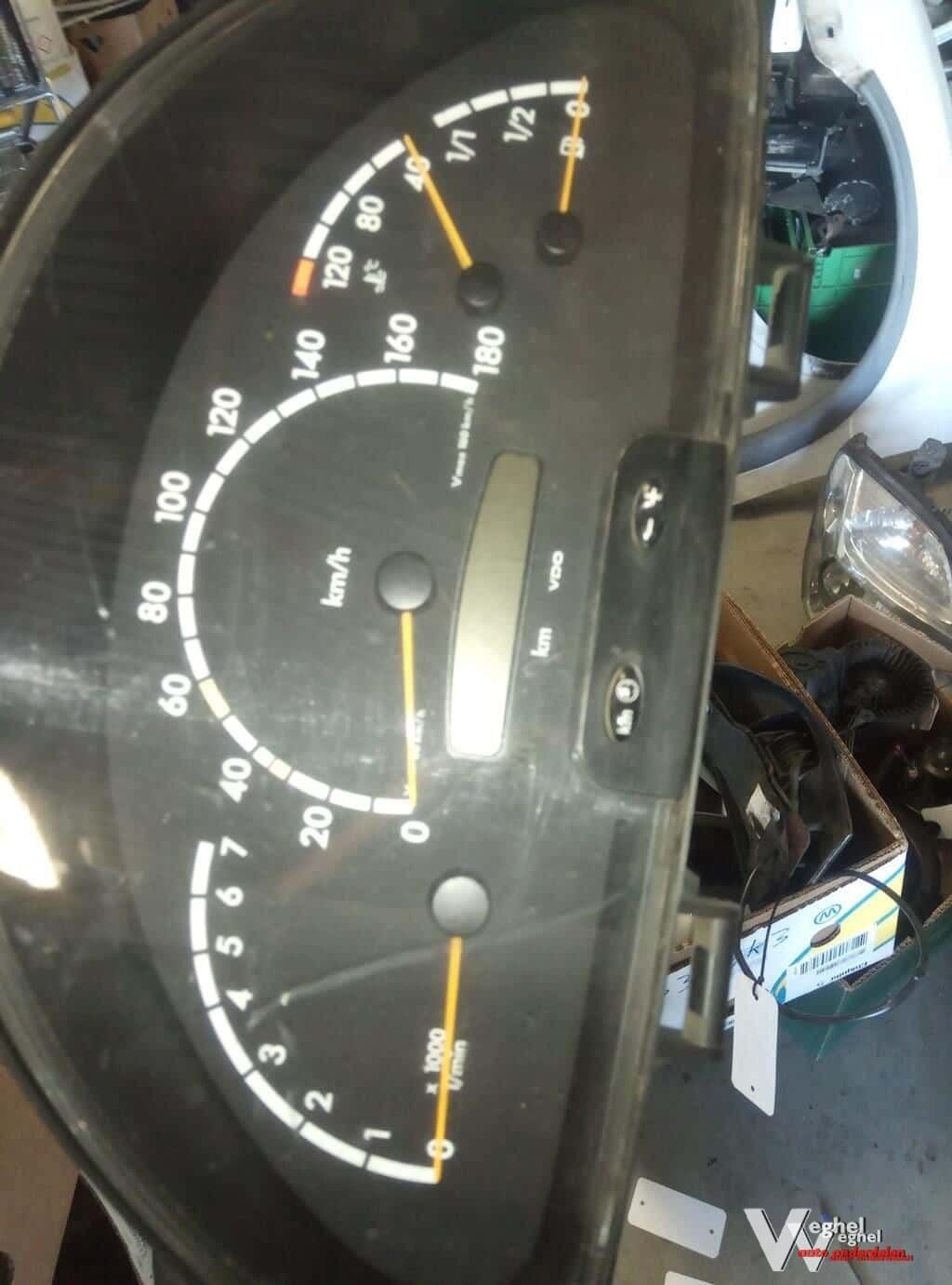 Mercedes Benz Sprinter km tellerklok, Gebruikt, -, -, Ophalen of Verzenden