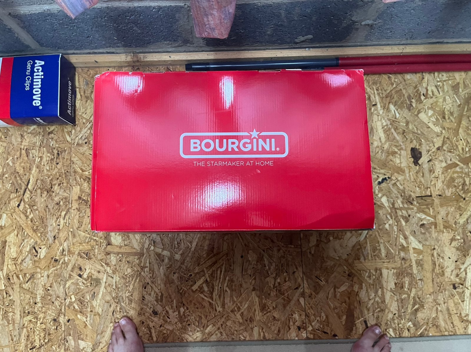 Bourgini, Enlèvement, Neuf