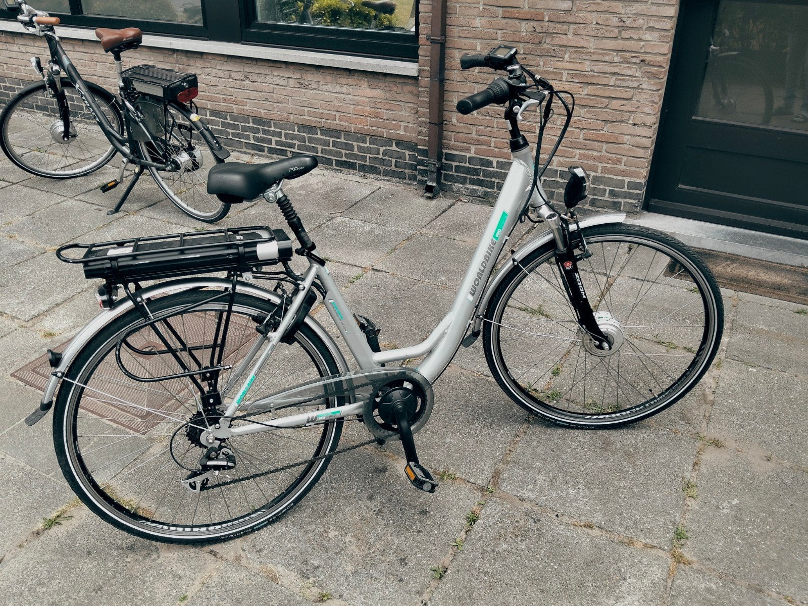 Elektrische damesfiets, 51 tot 55 cm, Ophalen, Zo goed als nieuw, 50 km per accu of meer