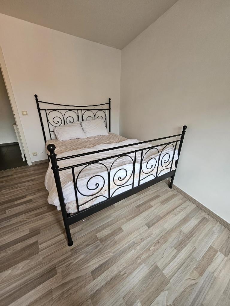 Romantisch bed 160x200cm, Huis en Inrichting, Ophalen, Zo goed als nieuw, Tweepersoons