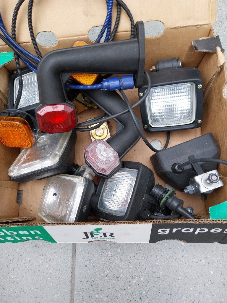 lampen vrachtwagen en tractor, Ophalen
