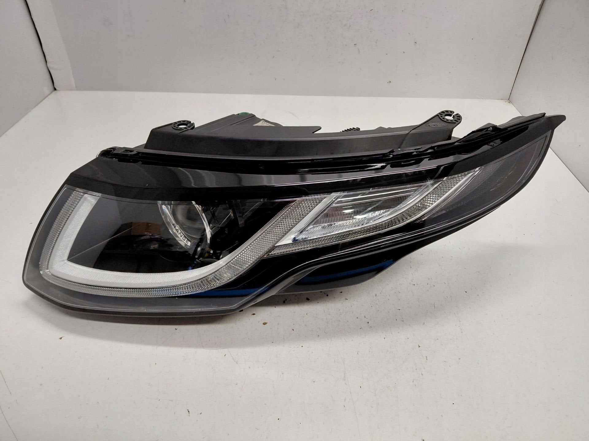 Range Rover Evoque Achterlicht Links Gj32-13W030-ED, Dpoffice@jaguarlandrover.com, Abbey Road, Whitley 1
CV3 4LF  Coventry, Jaguar Land Rover Limited