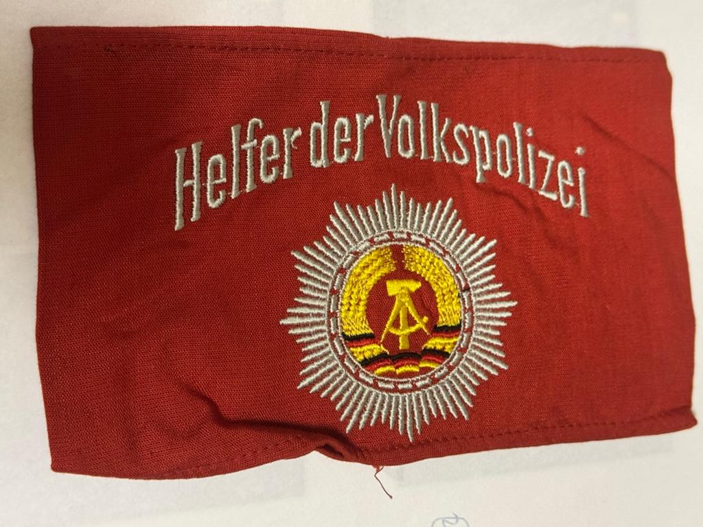 bracelet DDR, Collections, Objets militaires | Général, Autres, Enlèvement ou Envoi