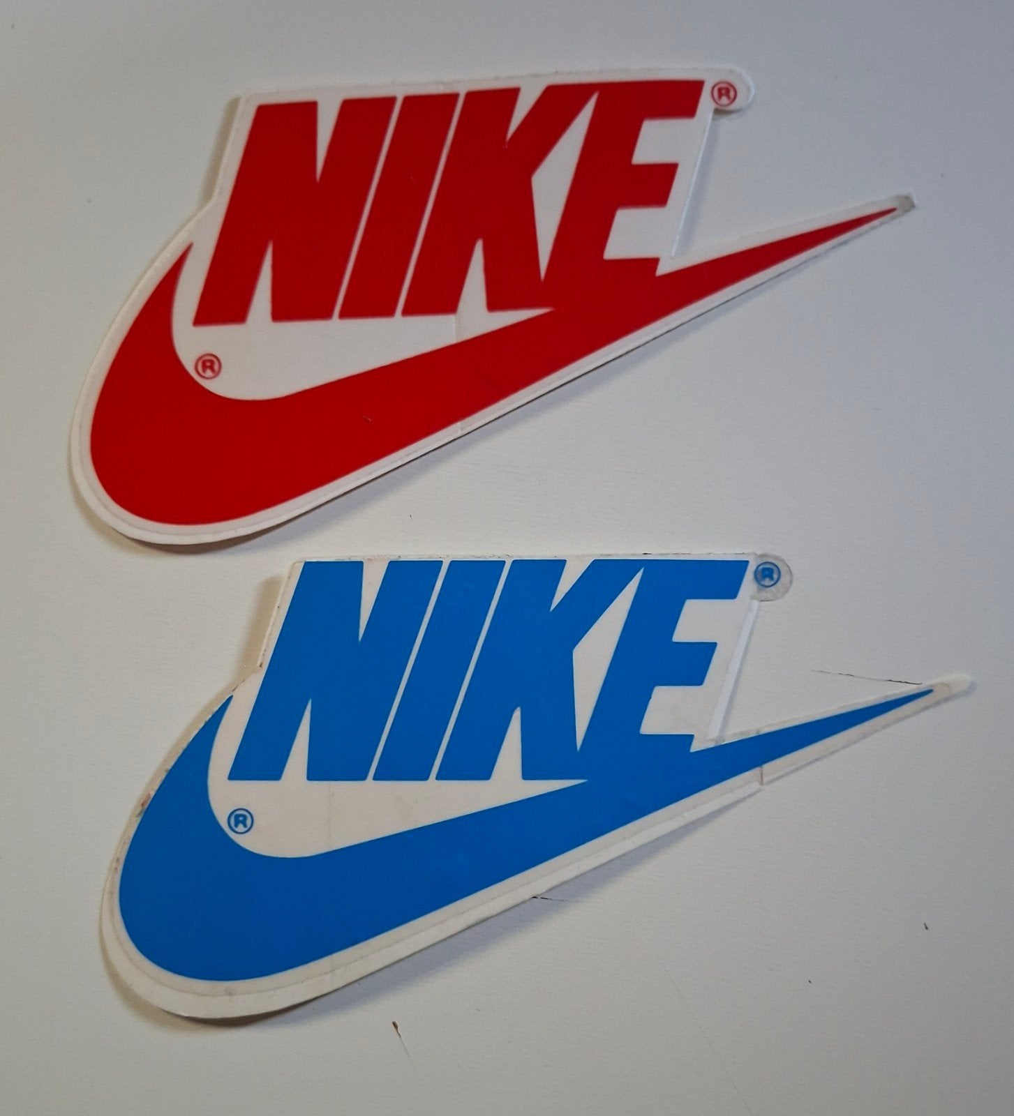 2 autocollants Nike, Enlèvement ou Envoi, Comme neuf, Marque