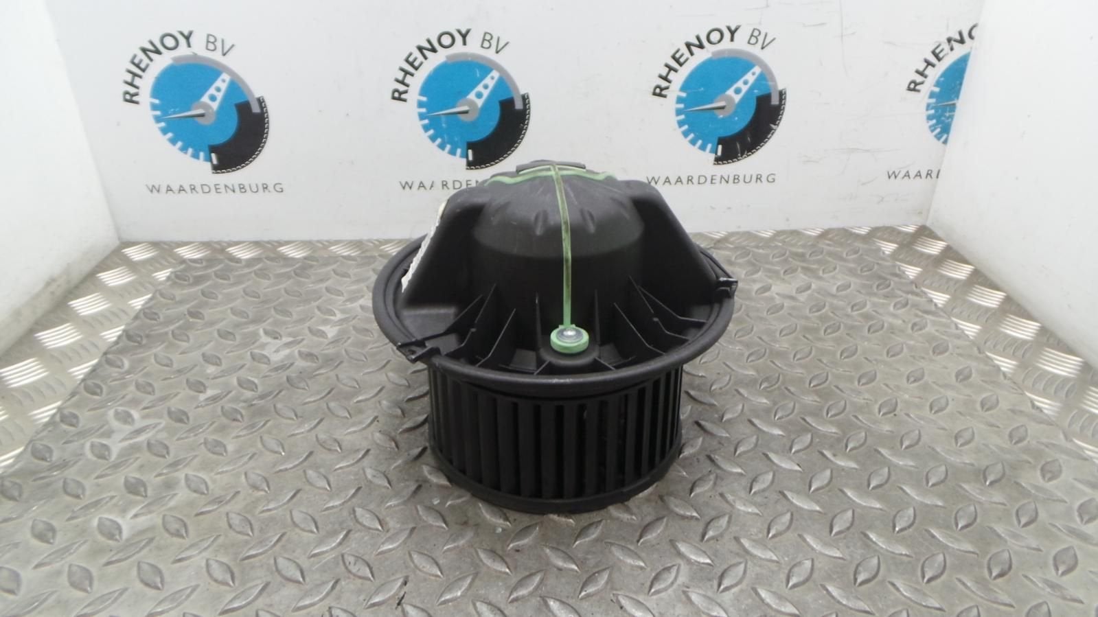 BMW 3 SERIES 118I BUSINESS LINE KACHELMOTOR 2006, Ophalen of Verzenden, Gebruikt, ARN erkend