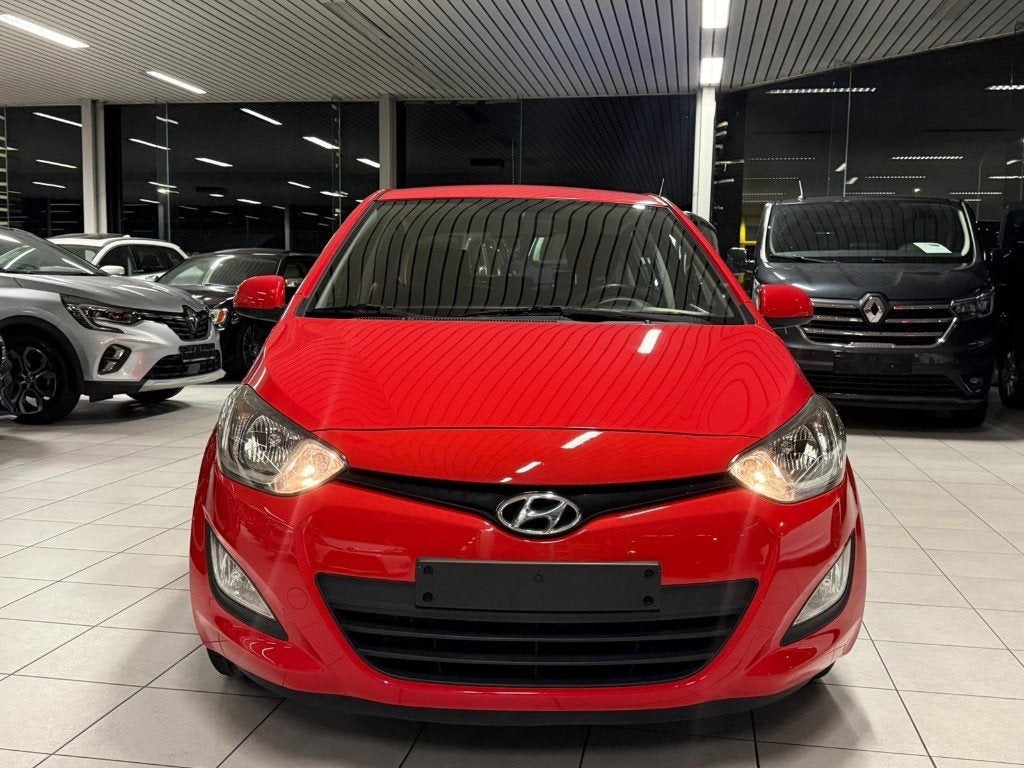 Hyundai i20 1.2i Essence 63kW Euro 5, Euro 5, Achat, Rétroviseurs électriques, Entreprise