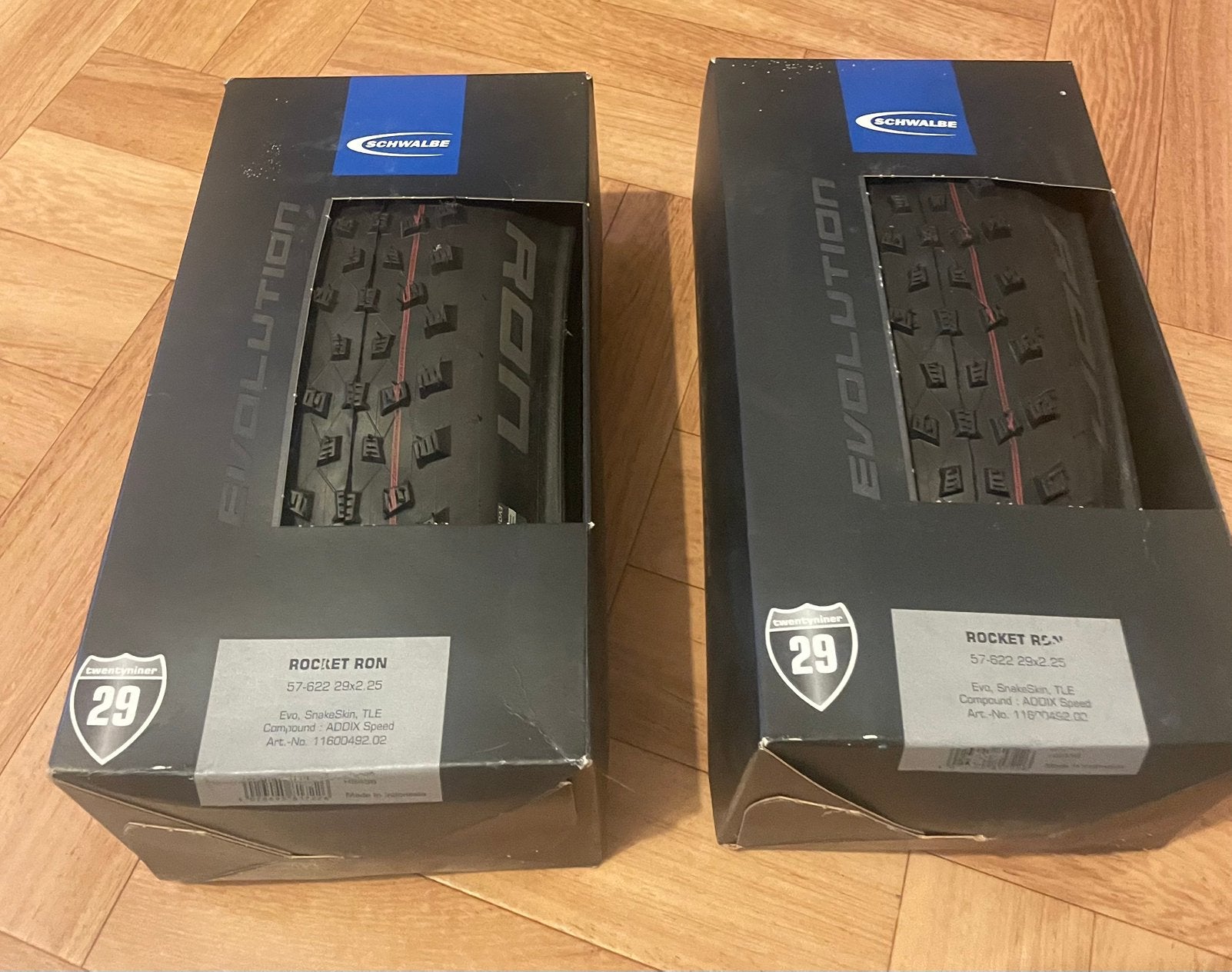 Schwalbe Rocket Ron 29 x 2.25 (Nieuw!), Vélos & Vélomoteurs, Vélos Pièces, Enlèvement ou Envoi, Neuf, Pneu