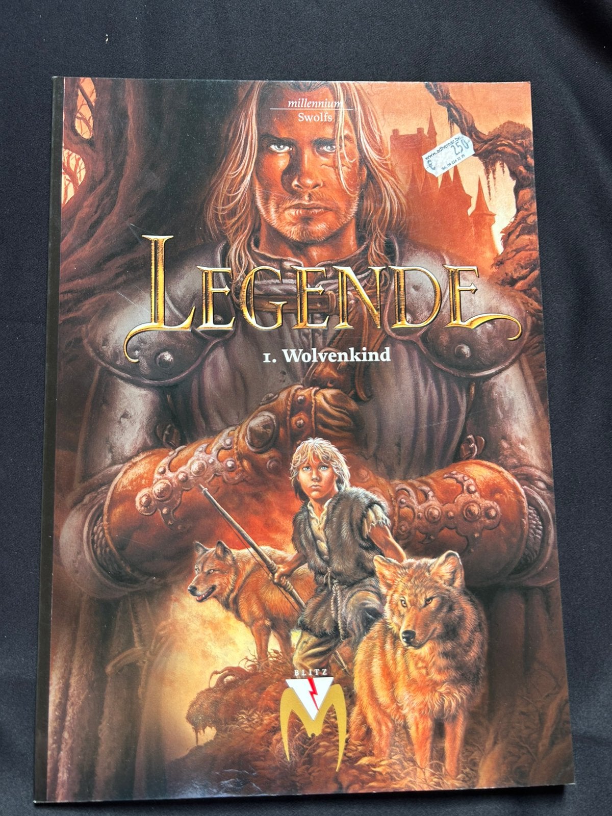 Legende, Ophalen of Verzenden, Zo goed als nieuw