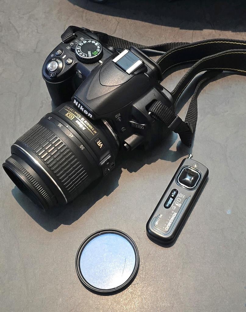 Nikon D3100 avec accessoires + Objectif 18-50mm, Audio, Tv en Foto, Ophalen, Nikon