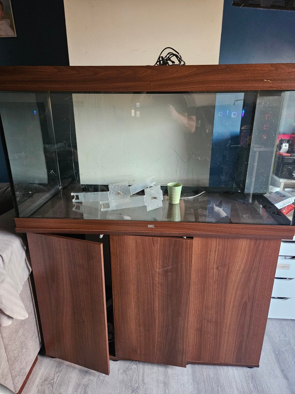 Juwel aquarium met kast, Dieren en Toebehoren, Ophalen, Juwel