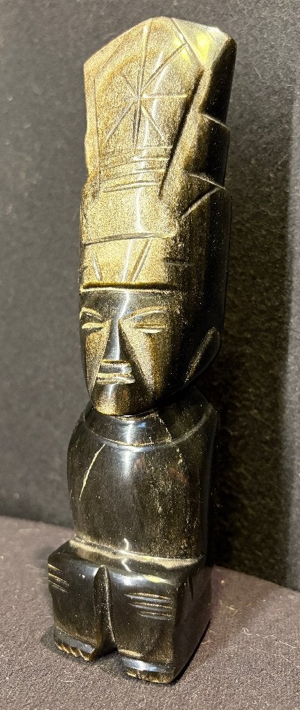 Statue mexicaine en obsidienne dorée, Enlèvement ou Envoi, Pierre ou céramique, Homme, 20 - 50 cm