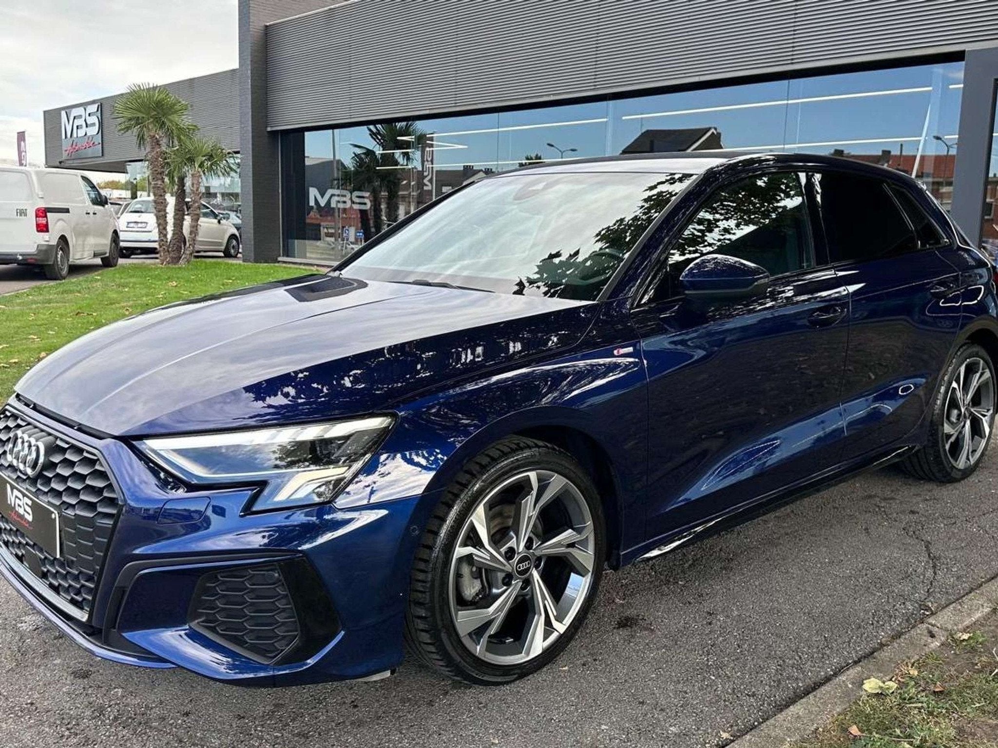 Audi A3 * 35TSFI* S-LINE* CAMERA* LED* GARANTIE 12 MOIS*, Autos, Achat, Chargement par induction pour smartphones, Entreprise