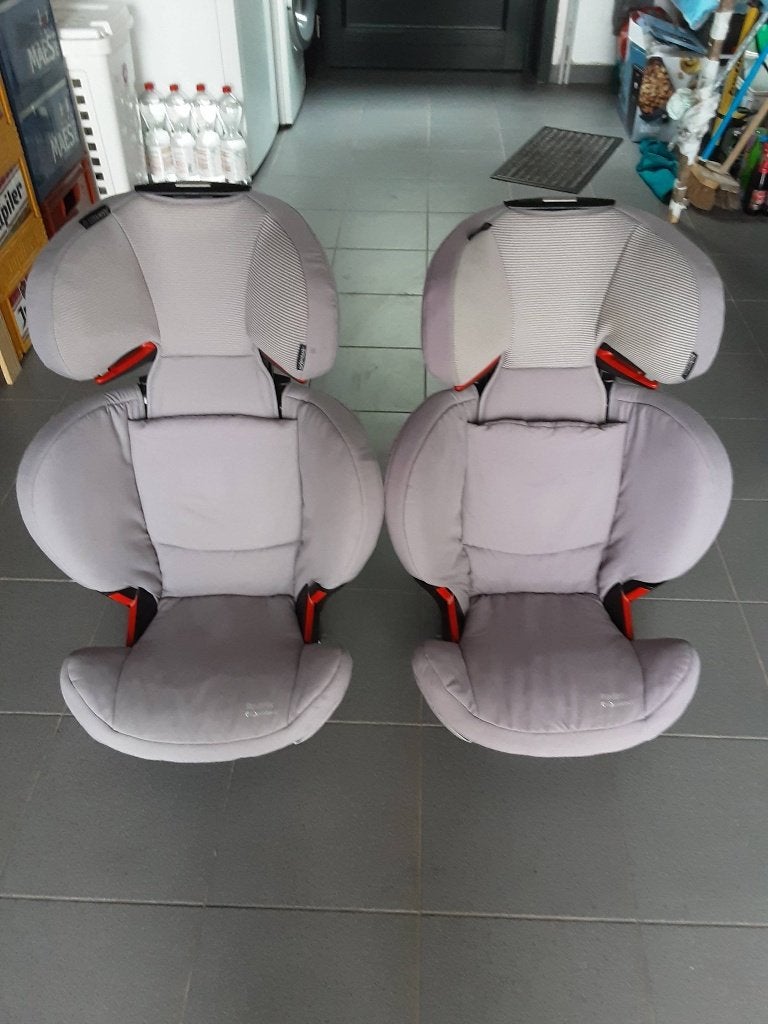 Autostoel, Afneembare rugleuning, Zo goed als nieuw, Isofix, Ophalen