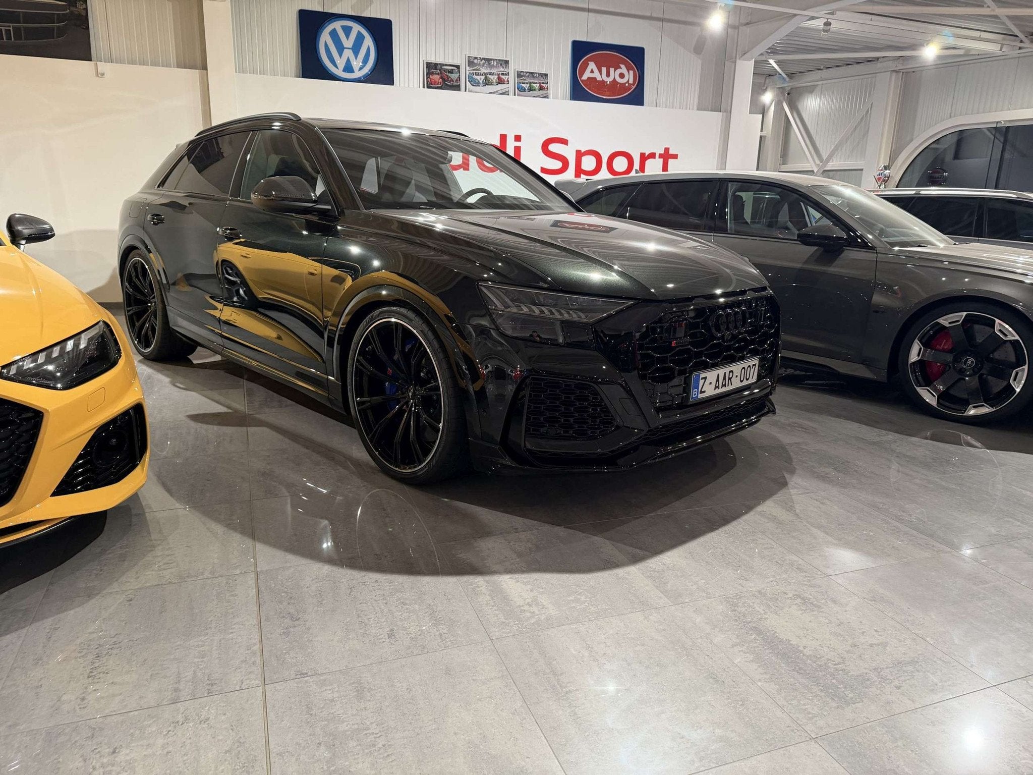 Audi RS Q8 720PK*KLEUR EXCLUSIVE * MILTEC * NAGELNIEUW 1177K, Autos, Audi, Particulier, Achat, RSQ8, Caméra 360°, 4x4, ABS, Phares directionnels