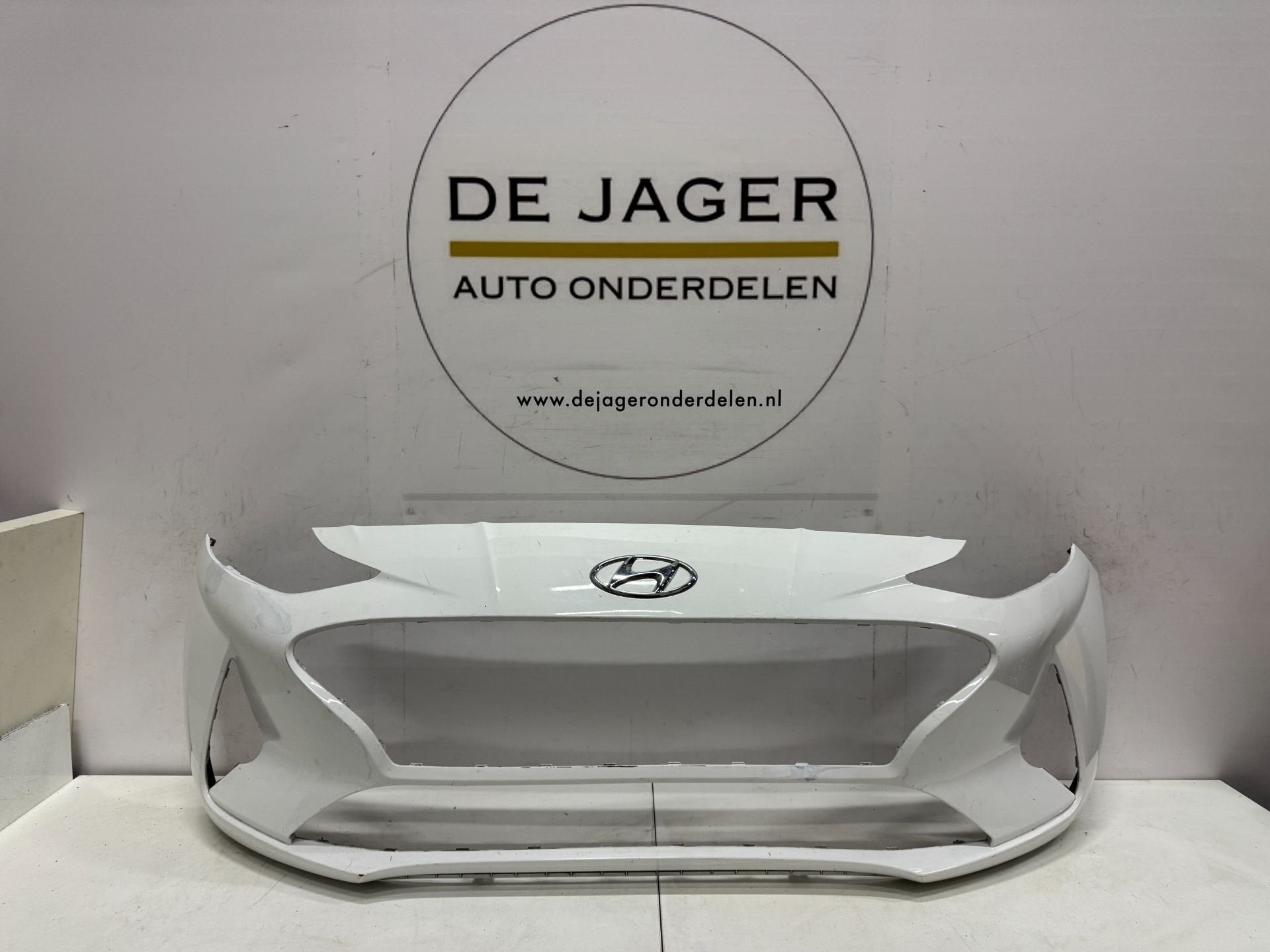 PARE-CHOCS AVANT HYUNDAI I10 3 86511-k7000 2019-, Autos : Pièces & Accessoires, Heolleung-ro 12
06797  Seoul, Pare-chocs, Avant