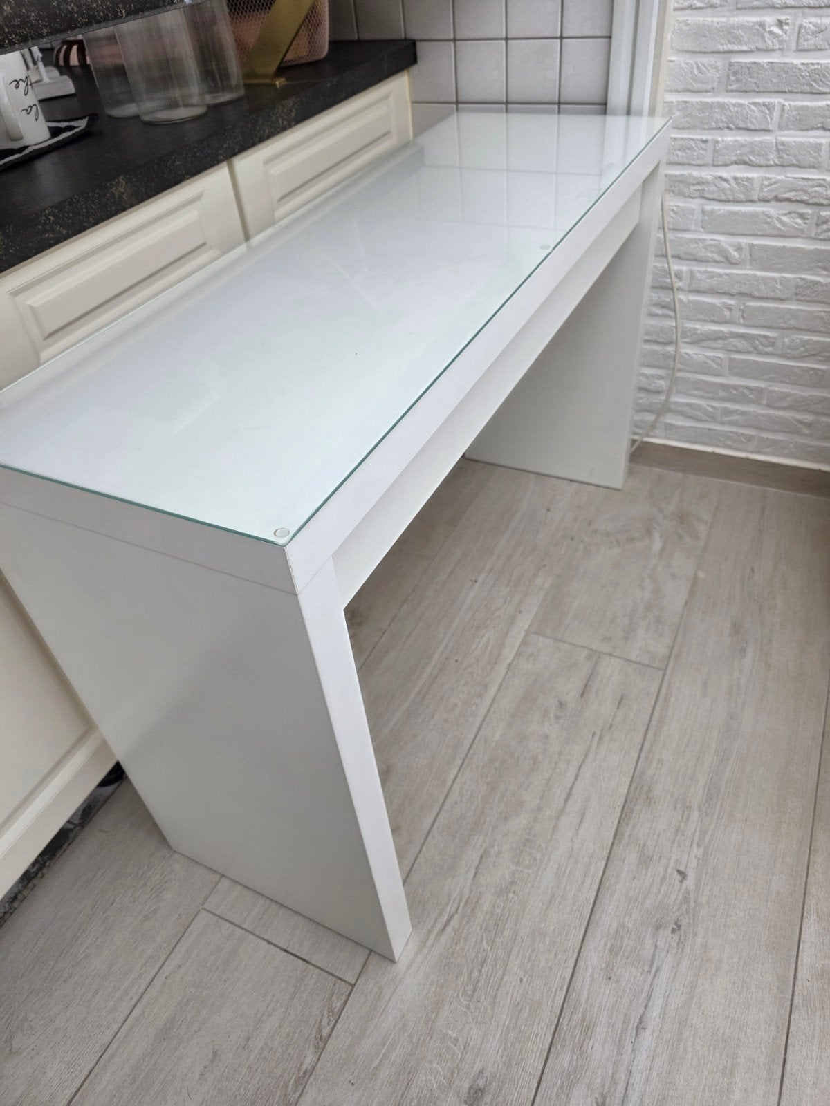 Make up tafel malm ikea, Enlèvement