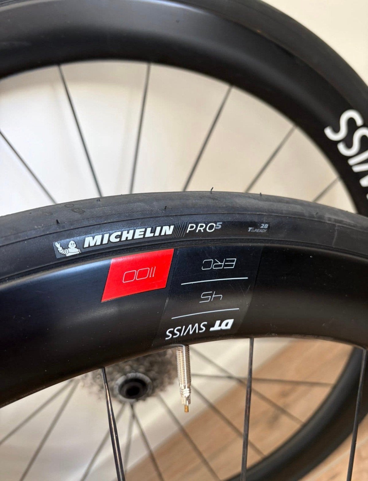 Carbon Dt swiss wielen tubes, Ophalen, Zo goed als nieuw, Carbon