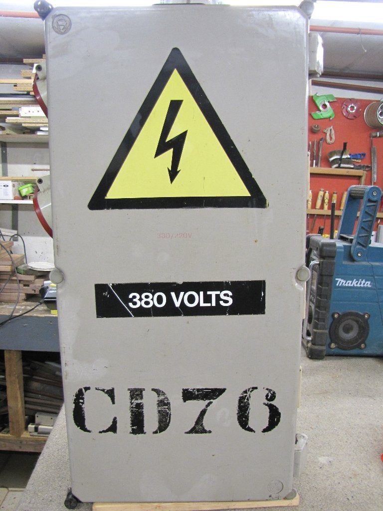 elektrische werfkast, Doe-het-zelf en Bouw, Elektriciteit en Kabels, Ophalen, Gebruikt