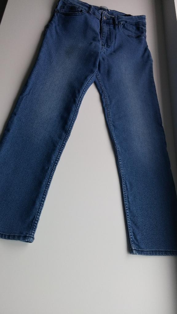 NIEUW Jeans (zachte stof) maat 36 van H&M, Kleding | Dames, H&M, Blauw, Nieuw, Ophalen of Verzenden