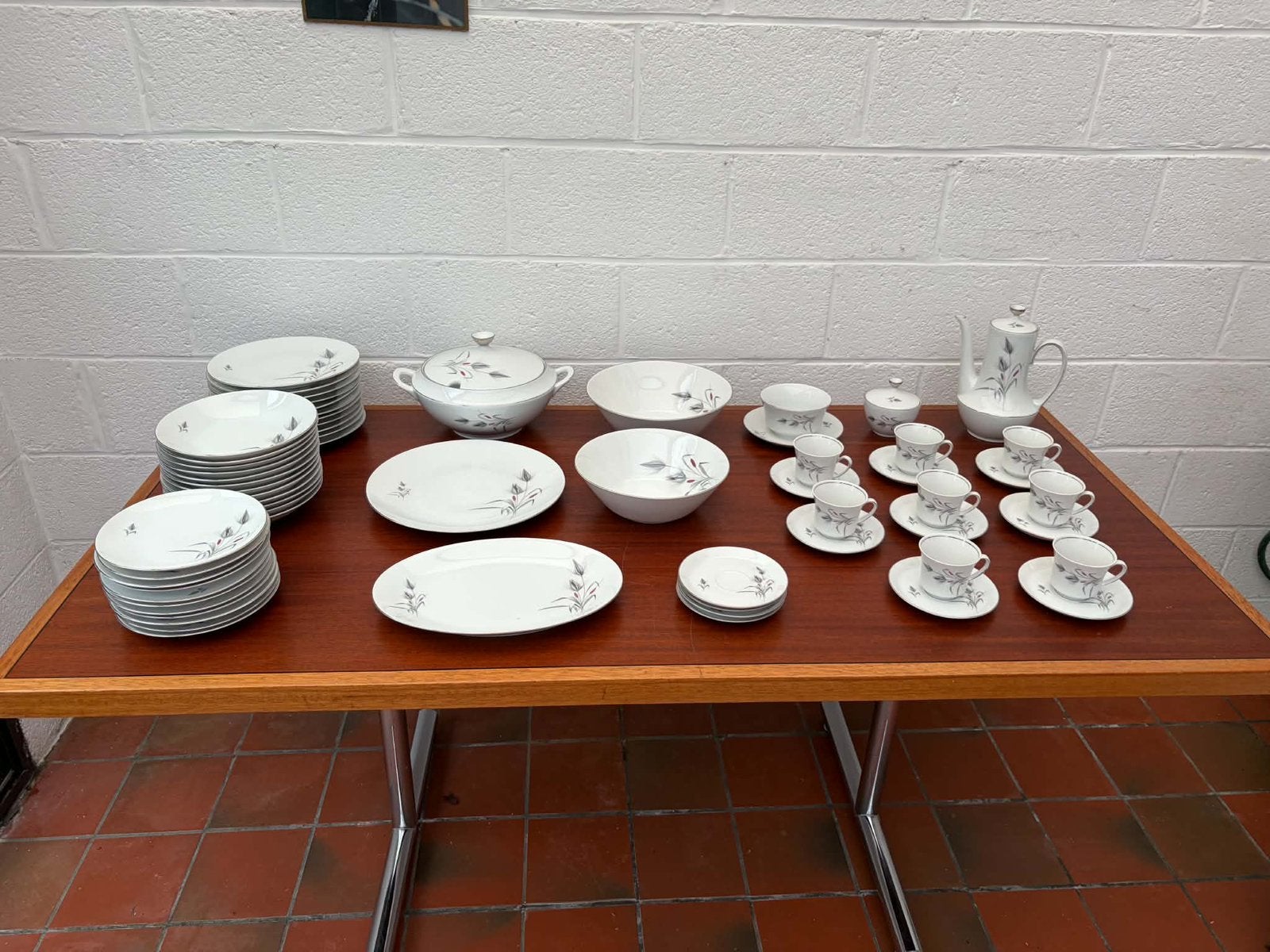 Service porcelaine de table bavaria vintage, Antiquités & Art, Enlèvement