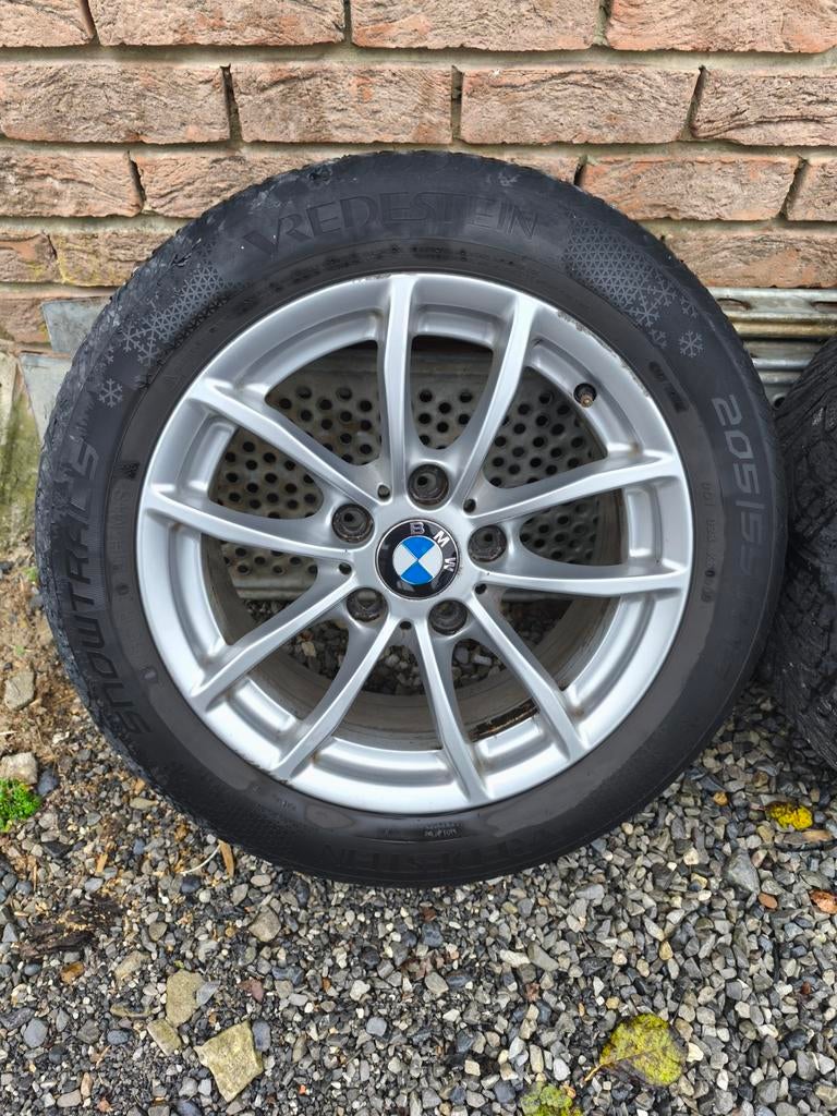 4 jantes bmw 205/55/16 bon état, Autos : Pièces & Accessoires, Enlèvement, Jante(s)