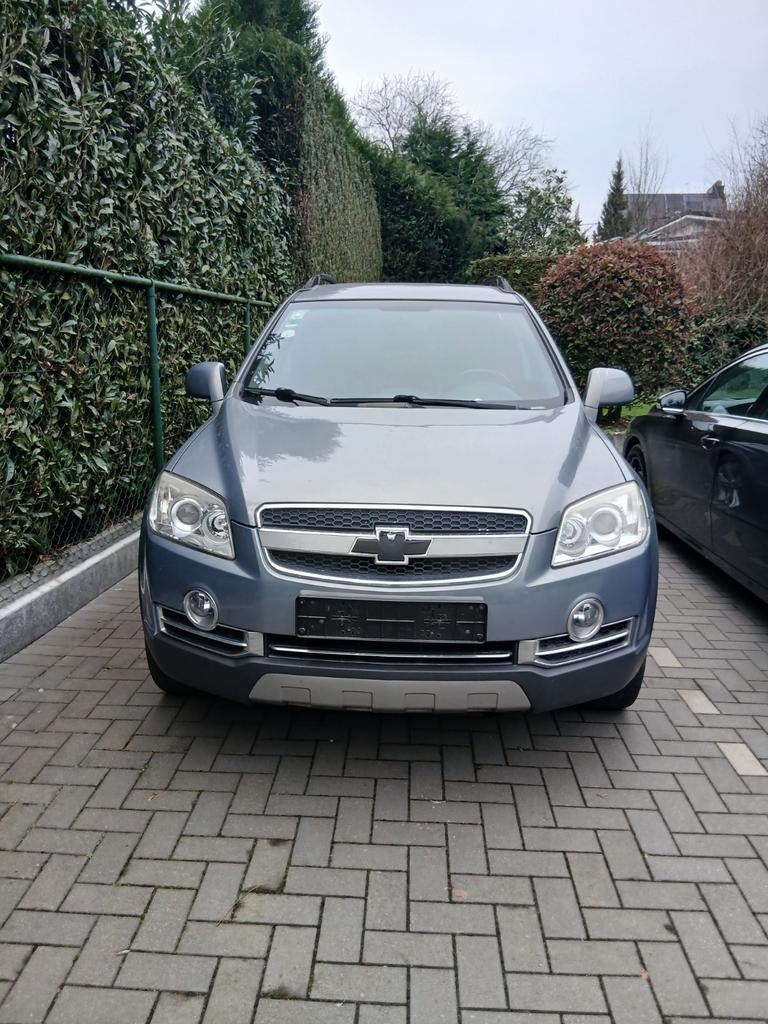 Chevrolet Captiva 2010 2000 Diesel, Auto's, Chevrolet, Zwart, 190 g/km, Leder, 5 deurs