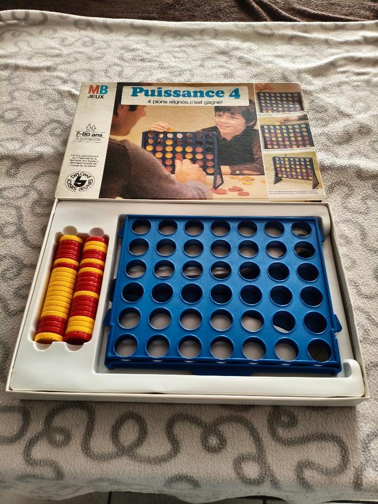 Vier op een rij, Hobby en Vrije tijd, Een of twee spelers, Ophalen, Zo goed als nieuw, MB spelen