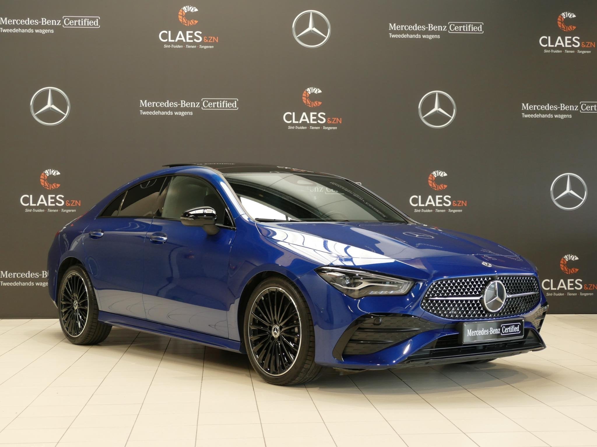 Mercedes-Benz CLA-klasse 180 AMG Line - DOS 194, Auto's, Stof, Gebruikt, 4 cilinders, Bedrijf