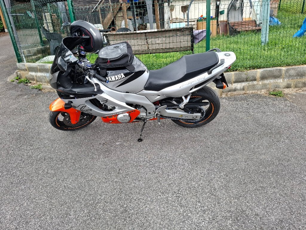 VENDRE OU ECHANGE, Permis Moto A, Occasion, Échappement sport, 598 cm³