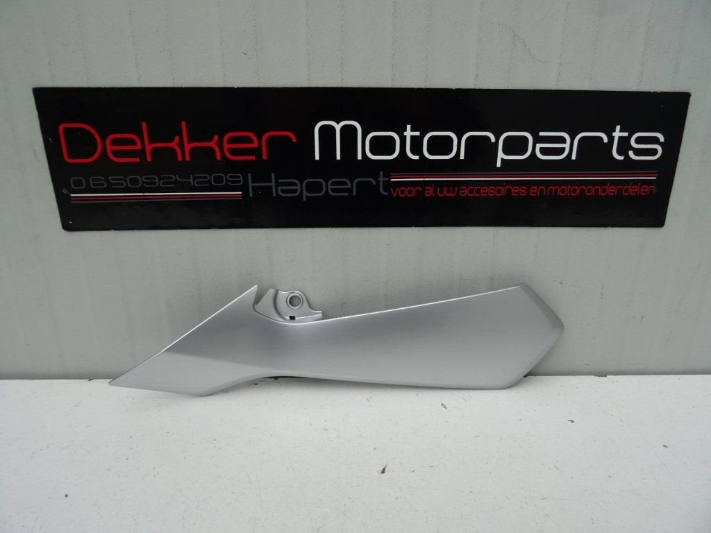 Linker Kap / Kuipdeel onder zadel Yamaha Tracer 9 9GT 2021 >, Gebruikt, -, -, Ophalen of Verzenden
