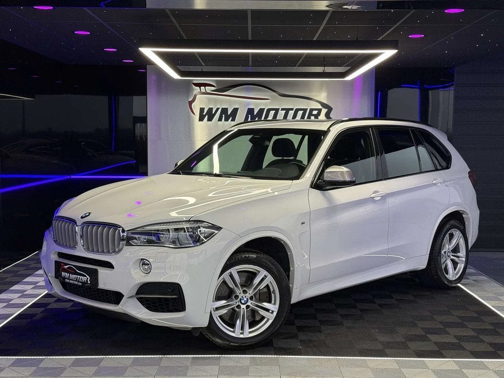 BMW X5 M X5 M50 dAS // Camera // Toit Pano (automatique), Alarme, Achat, Entreprise, Noir