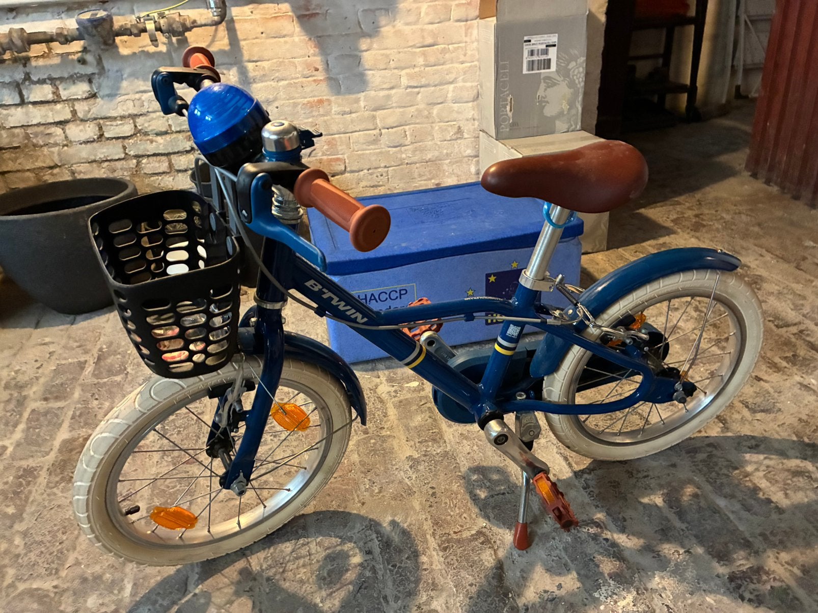 FIETS 16 INCH 4,5-6 JAAR 900 CITY BLAUW B'TWIN, Enlèvement, Comme neuf