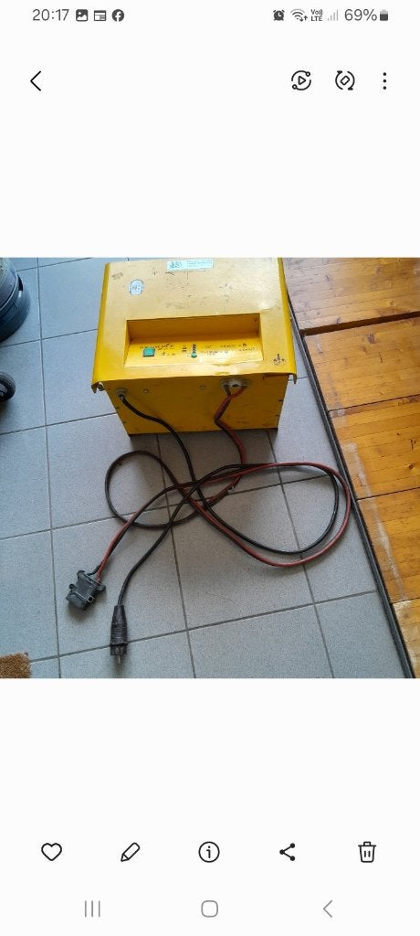 Acculader 230 v / 24 v 50 a, Ophalen, Gebruikt