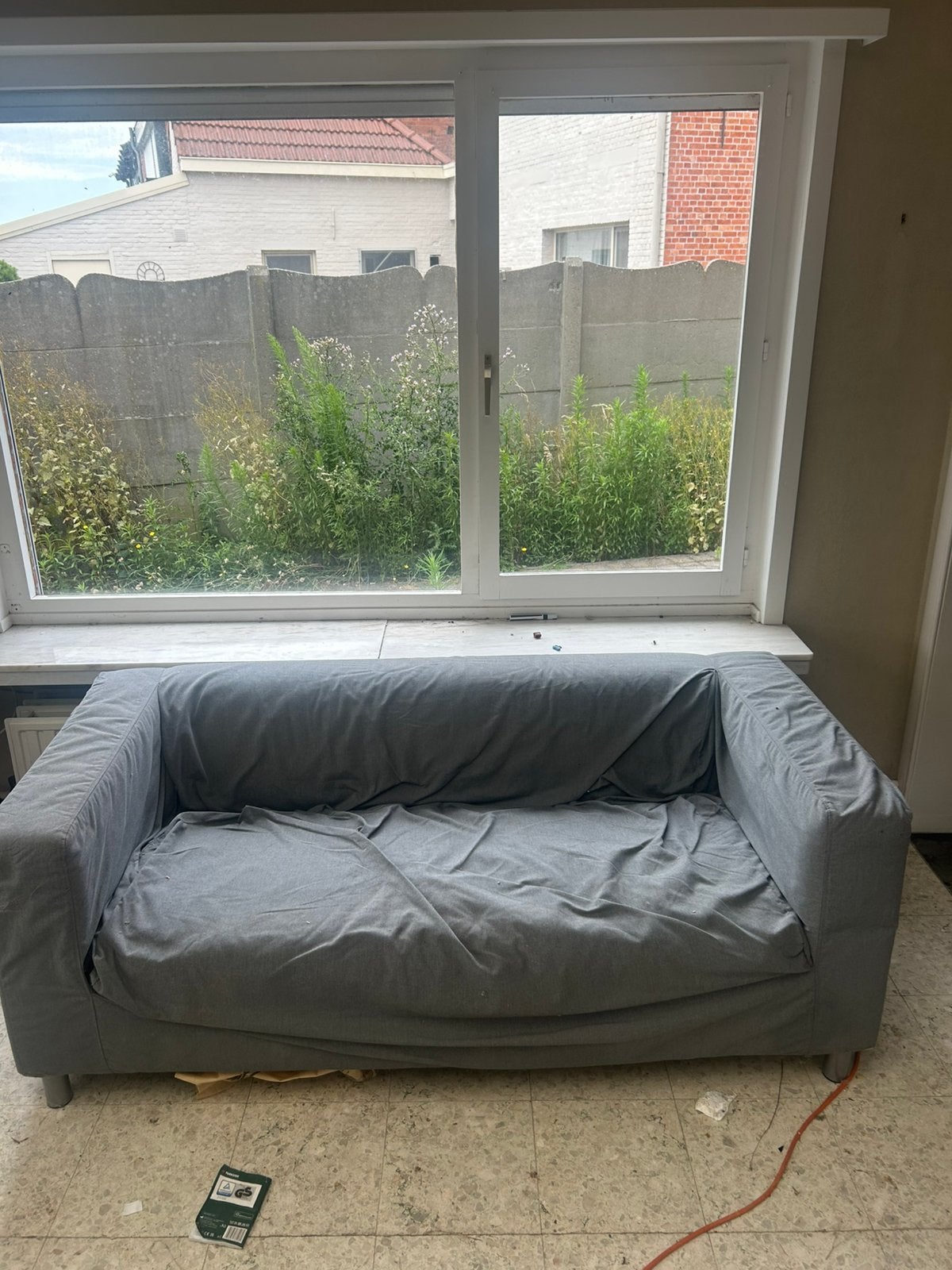 Zetel, Enlèvement, Comme neuf