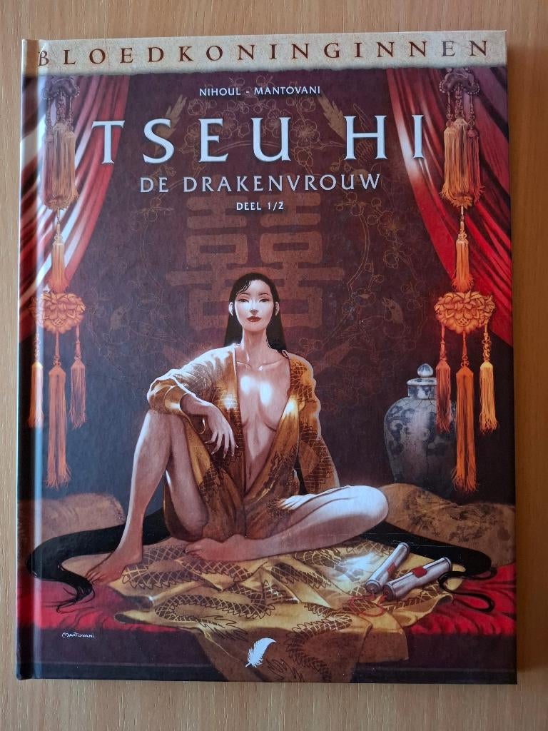 Tseu Hi - De drakenvrouw - Deel 1 - HC, Boeken, Eén stripboek, Ophalen of Verzenden, Zo goed als nieuw