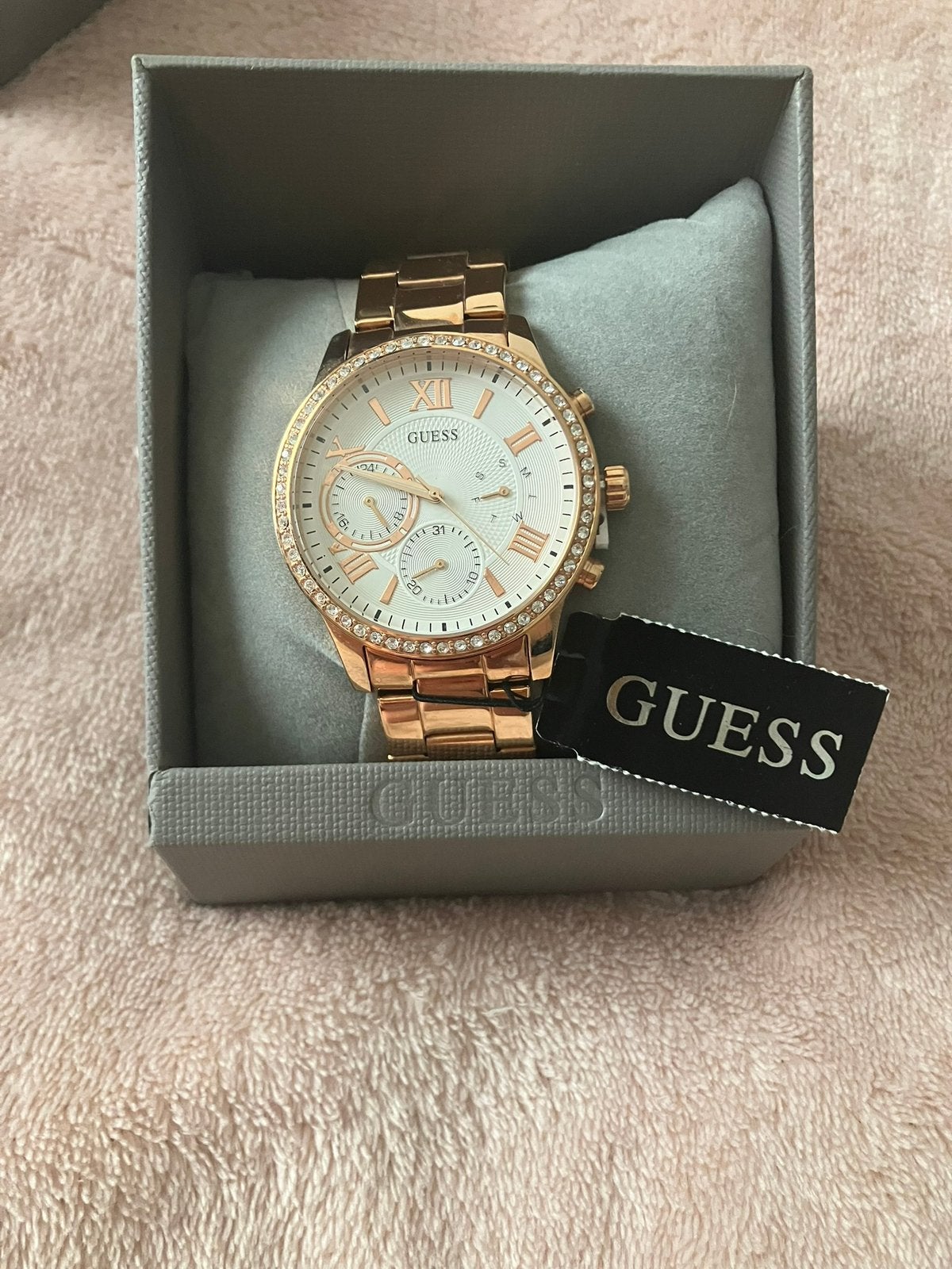 Guess horloge rosegoud, Handtassen en Accessoires, Horloges | Dames, Ophalen, Nieuw, Goud, Guess