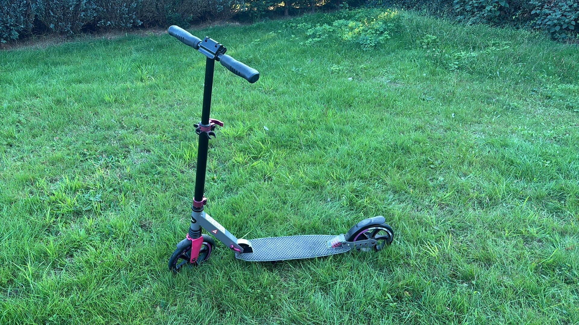 Meisjes step, Fietsen en Brommers, Ophalen, Zo goed als nieuw, Gewone step