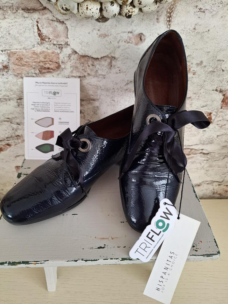 Mooie damesschoenen, Kleding | Dames, Ophalen of Verzenden, Zo goed als nieuw