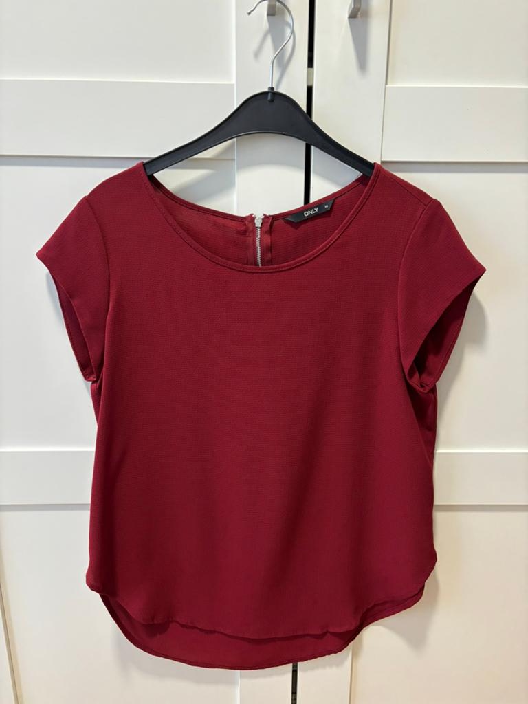 Wijnrood t-shirt maat 36, Kleding | Dames, T-shirts, Ophalen of Verzenden, Zo goed als nieuw, Korte mouw, Maat 36 (S)