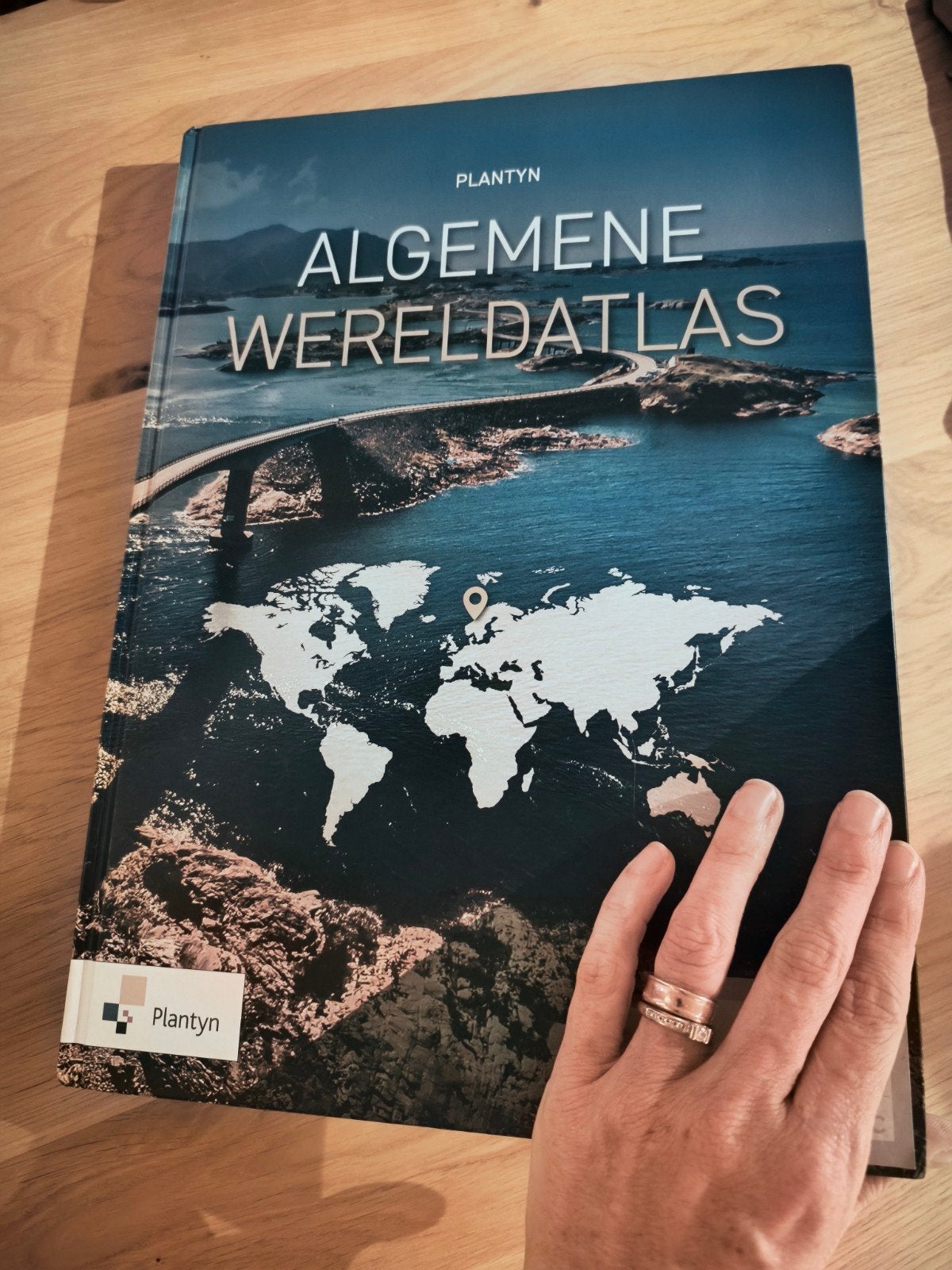 Etienne Van Hecke - 2022, Boeken, Atlassen en Landkaarten, Ophalen, Overige atlassen, Etienne Van Hecke; Dirk Vanderhallen; Gert Verstraeten