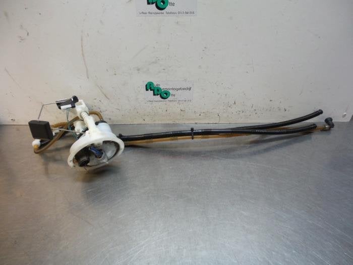Tankvlotter van een BMW 1-Serie (1-Serie 03-), Gebruikt, -, -, Ophalen of Verzenden