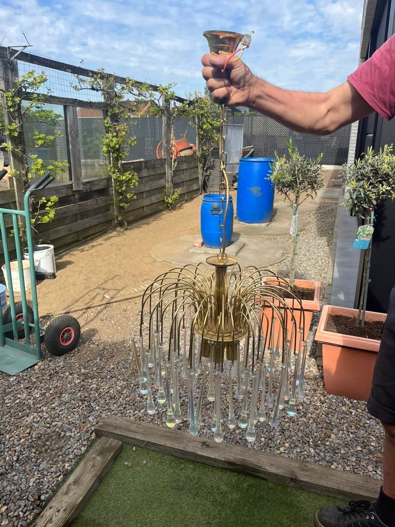 Teardrop luster, Ophalen