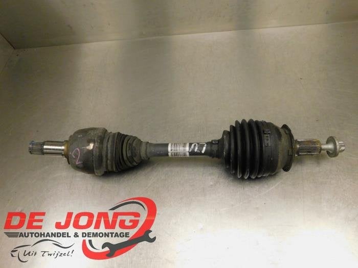 Arbre de transmission avant gauche d'un Mercedes CLA, 3 mois de garantie, Utilisé, -, -