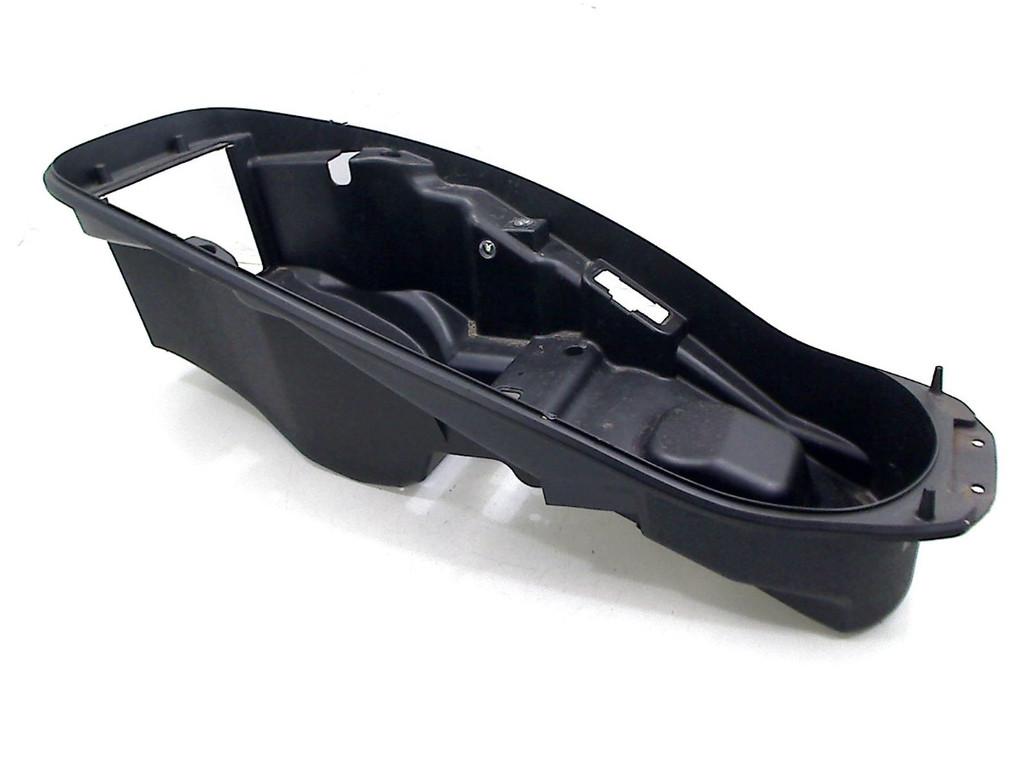 COFFRE À CASQUE Kymco X-Town 300 2016-2020 W11000, Dhr. S. di Majo, Utilisé, Info@cama-motorparts.nl, P.J. Troelstraweg 8 8
3144 CX  MAASSLUIS, NL