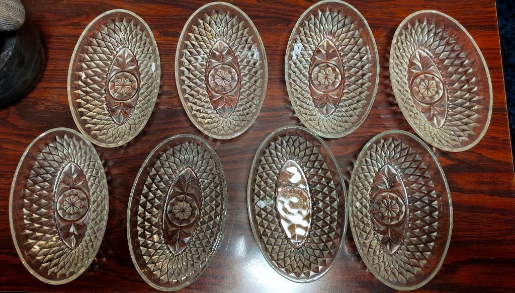 8 raviers en verre facetté, 8 coupelles vintage, Enlèvement ou Envoi, Vintage, Verre, Utilisé