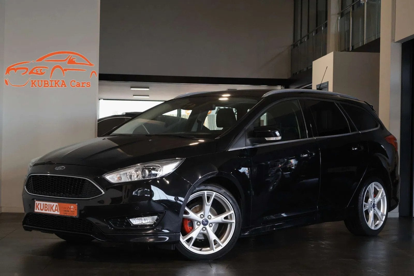 Ford Focus Focus 1.0 EcoBoost Sport Pakket Navi CruiseC 12M*, Auto's, Focus, Gebruikt, Zwart, Bedrijf