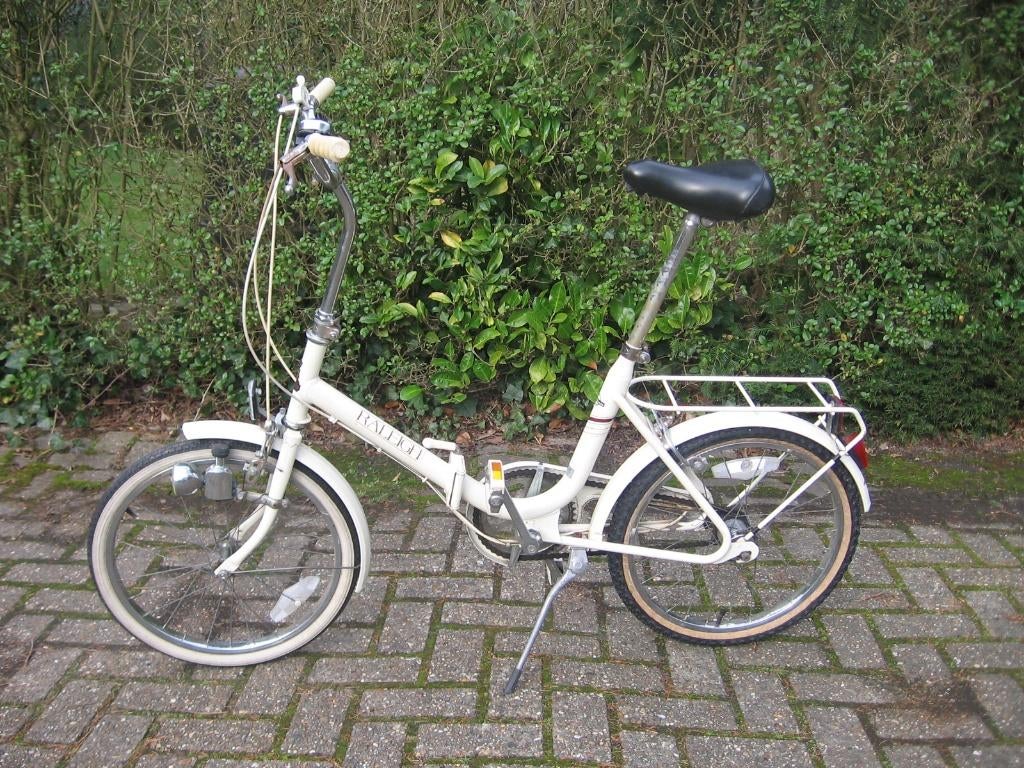 20 inch rijklare retro vouwfiets Raleigh , 3 versnellingen, Fietsen en Brommers, 20 inch of meer, Gebruikt, Velgrem, Versnellingen