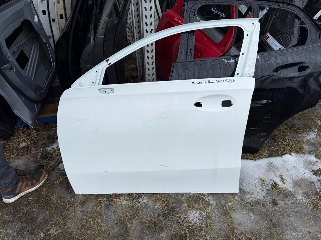 Mercedes A klasse w177 Links voor  deur portier, Ophalen, Voor, Deur