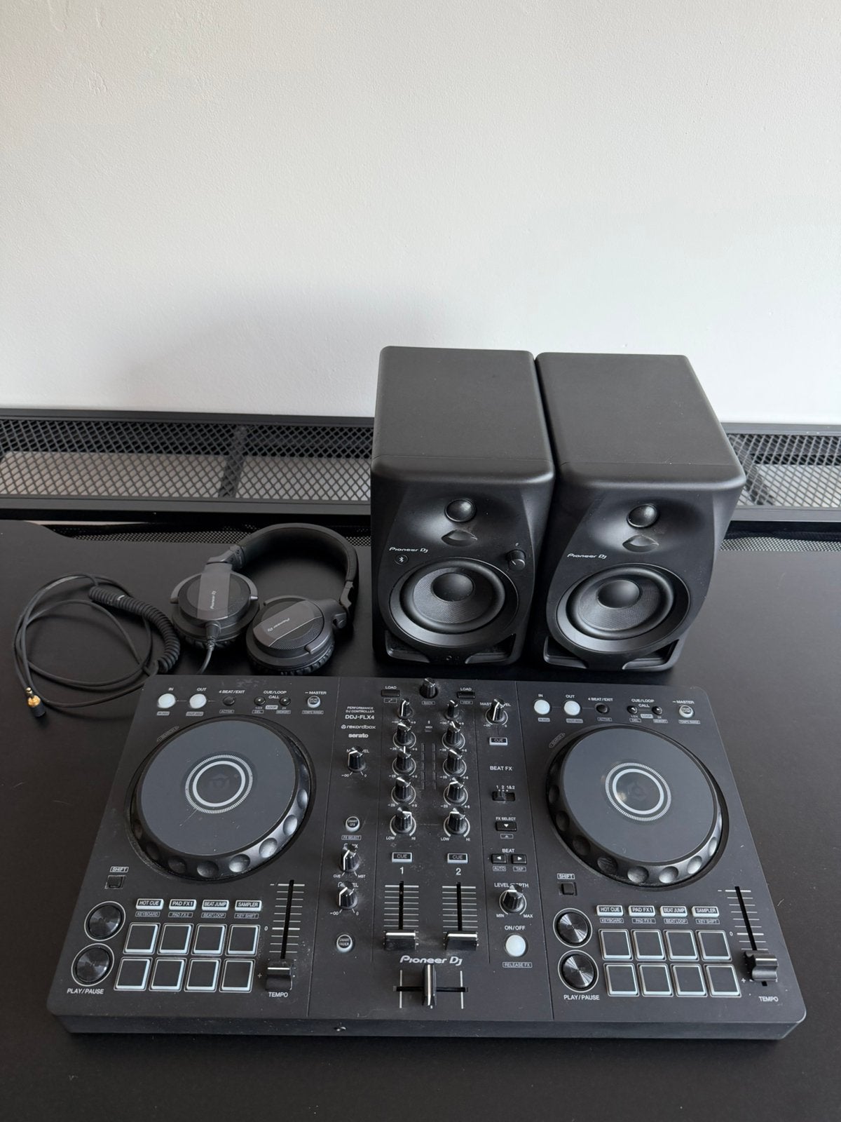 Pioneer DJ DDJ-FLX4 complete DJ-set + speakers + koptelefoon, Ophalen, Zo goed als nieuw, Dj-set, Pioneer